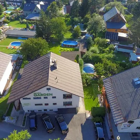 Garden Guest house *